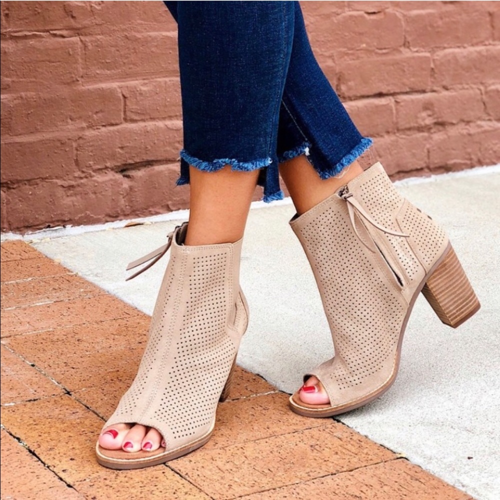 Toms Majorca Peep Toe Heel Bootie